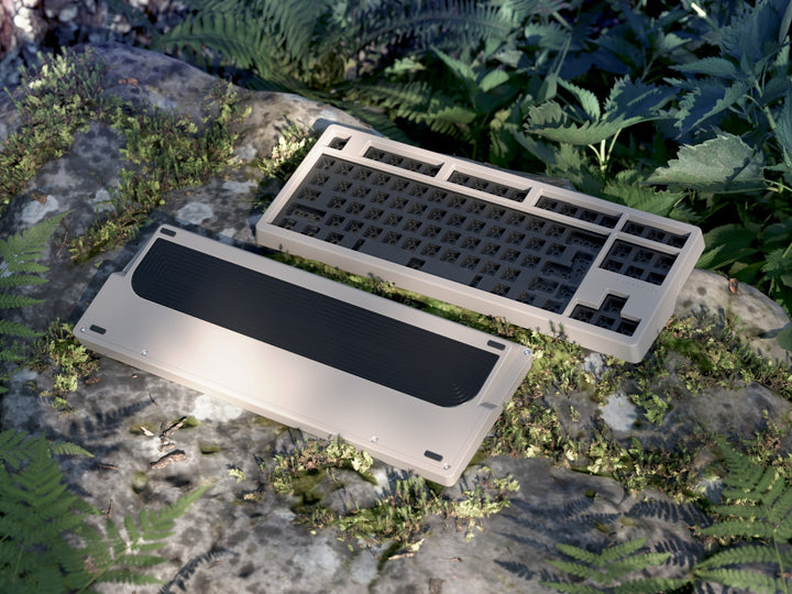 Caerdroia TKL by AKB