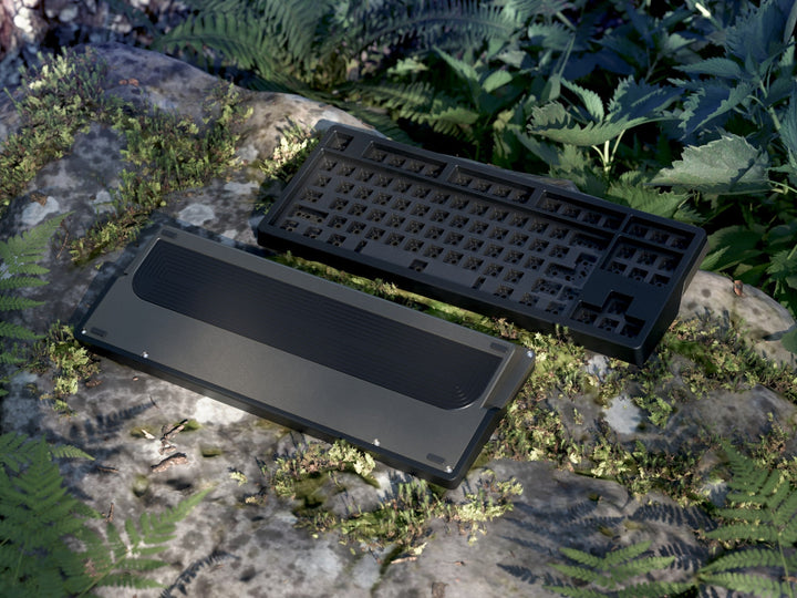 Caerdroia TKL by AKB
