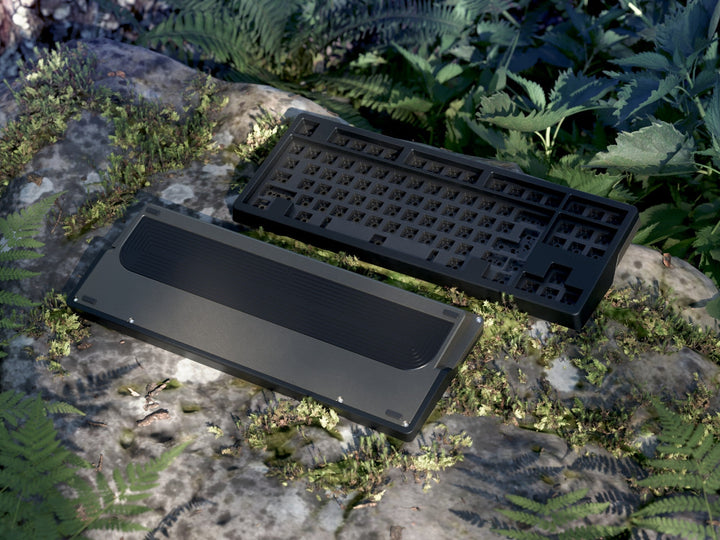 Caerdroia TKL by AKB